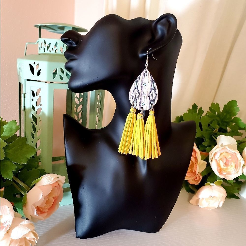 𝅺sonoran Sand Wood Teardrop Yellow Tassel Fringe Earrings